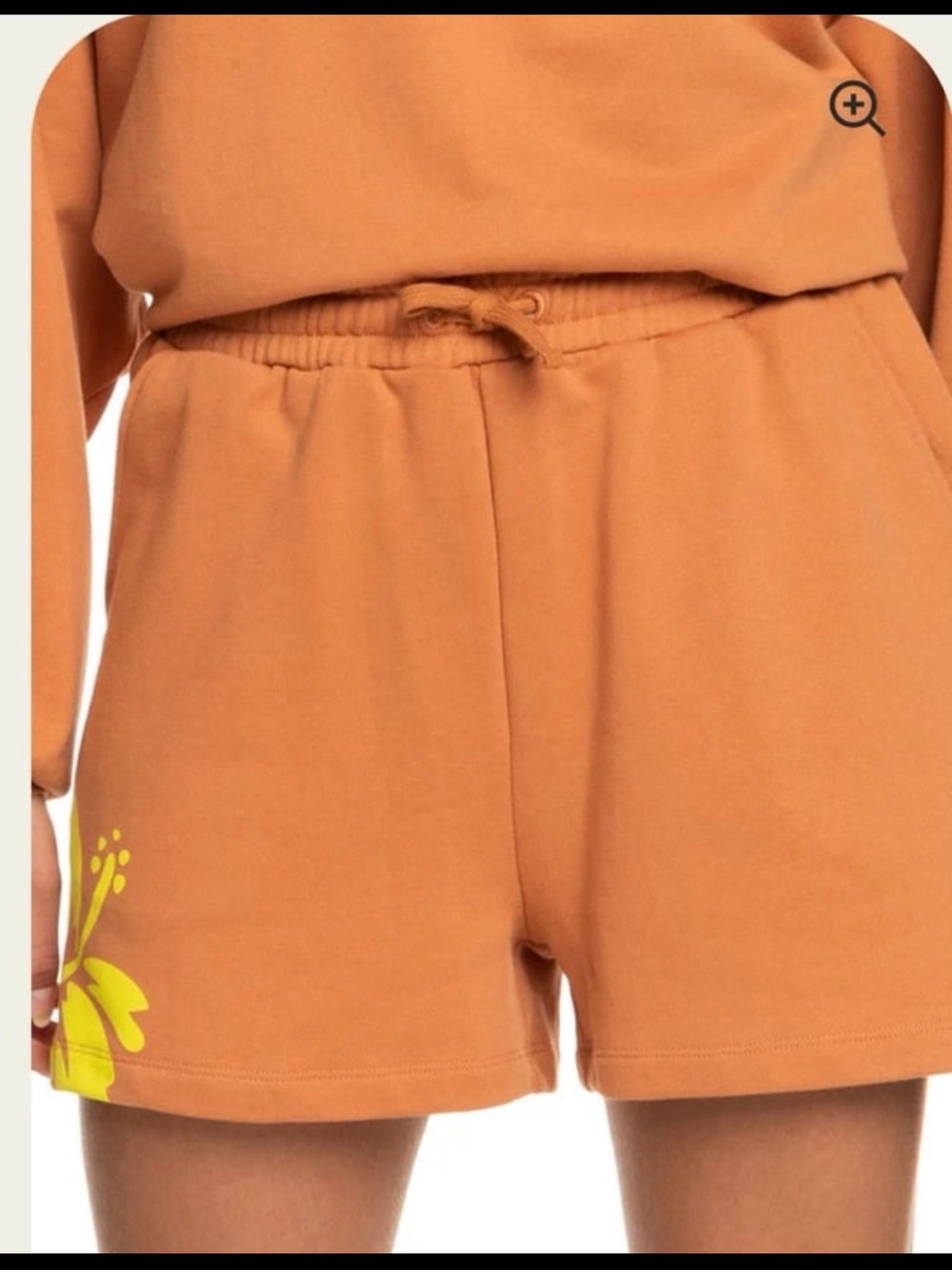 Roxy sweatshirt material shorts. Size medium - Picture 3 of 5